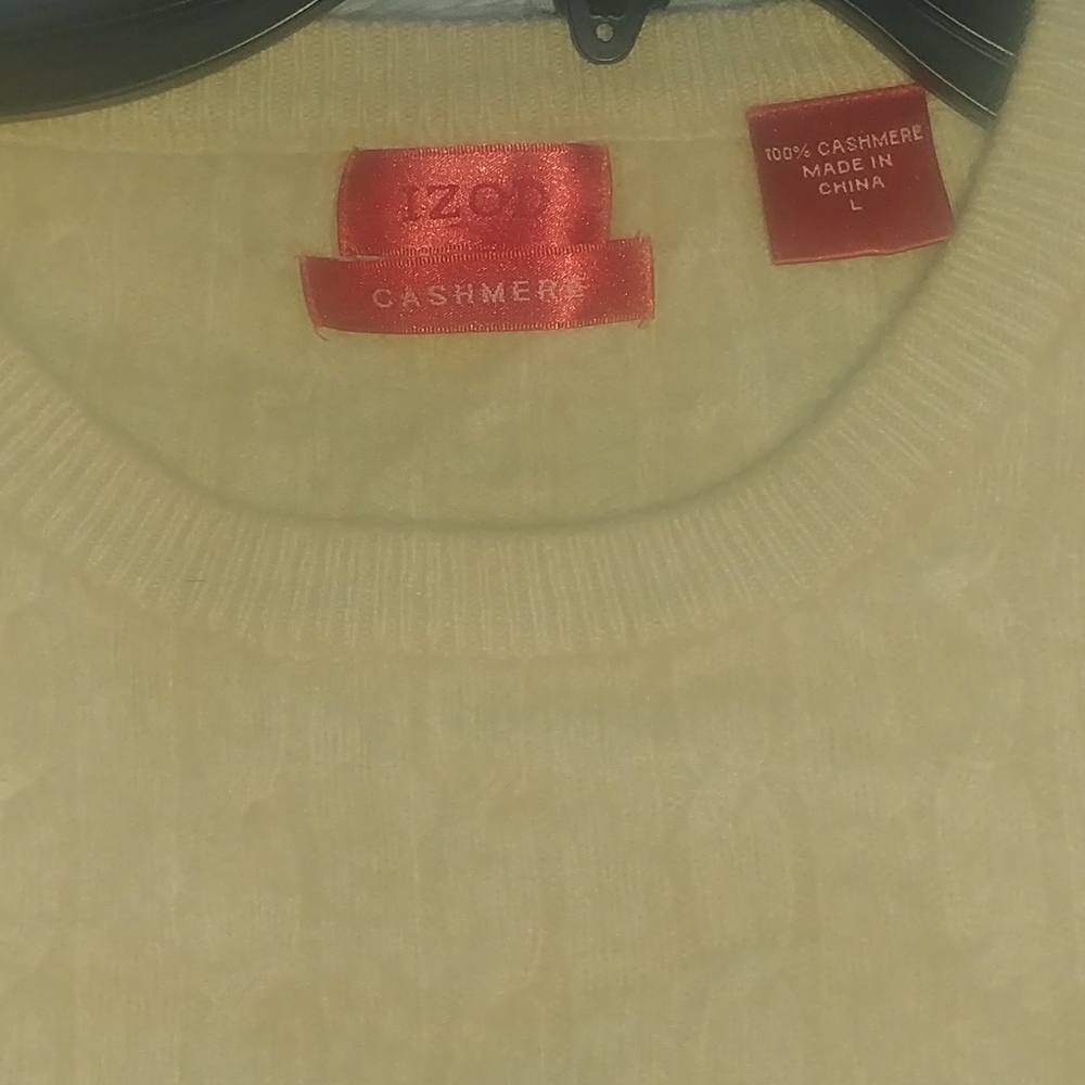 Cashmere sweater